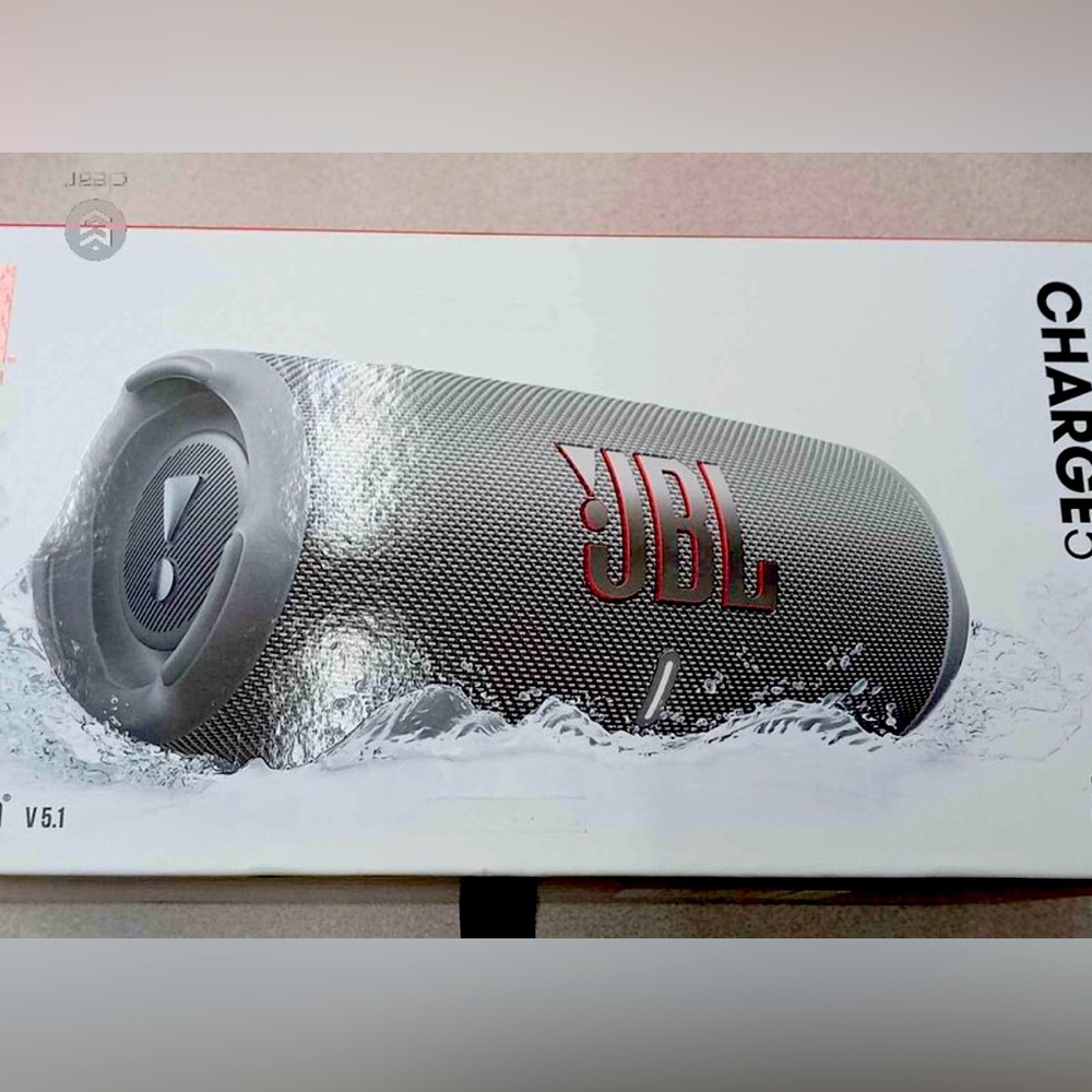 JBL Charge 5 Speaker
